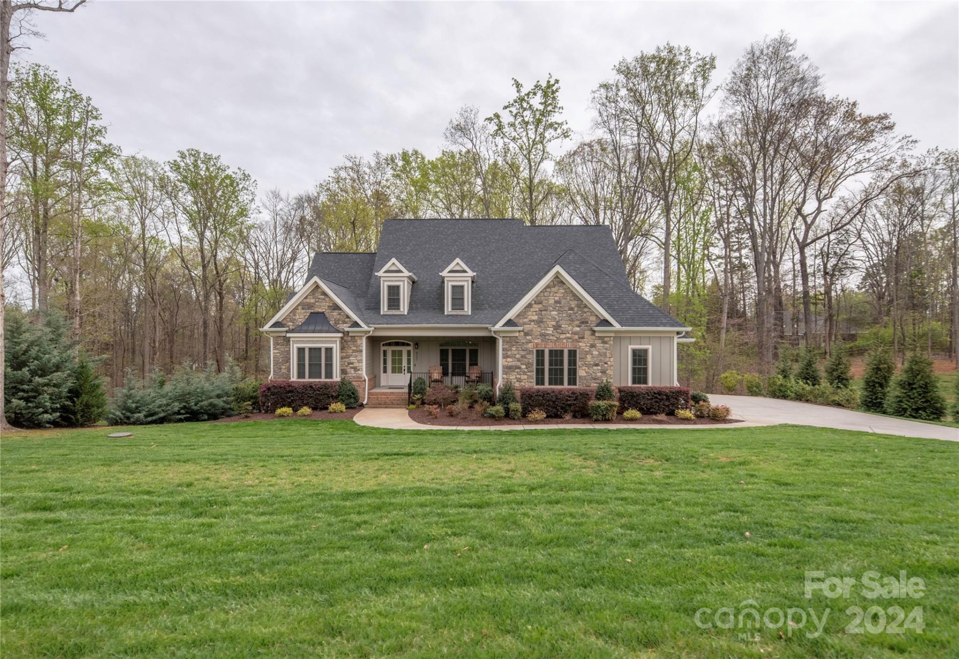 Property image 1 at 8237 Curico Lane, Charlotte, NC 28227