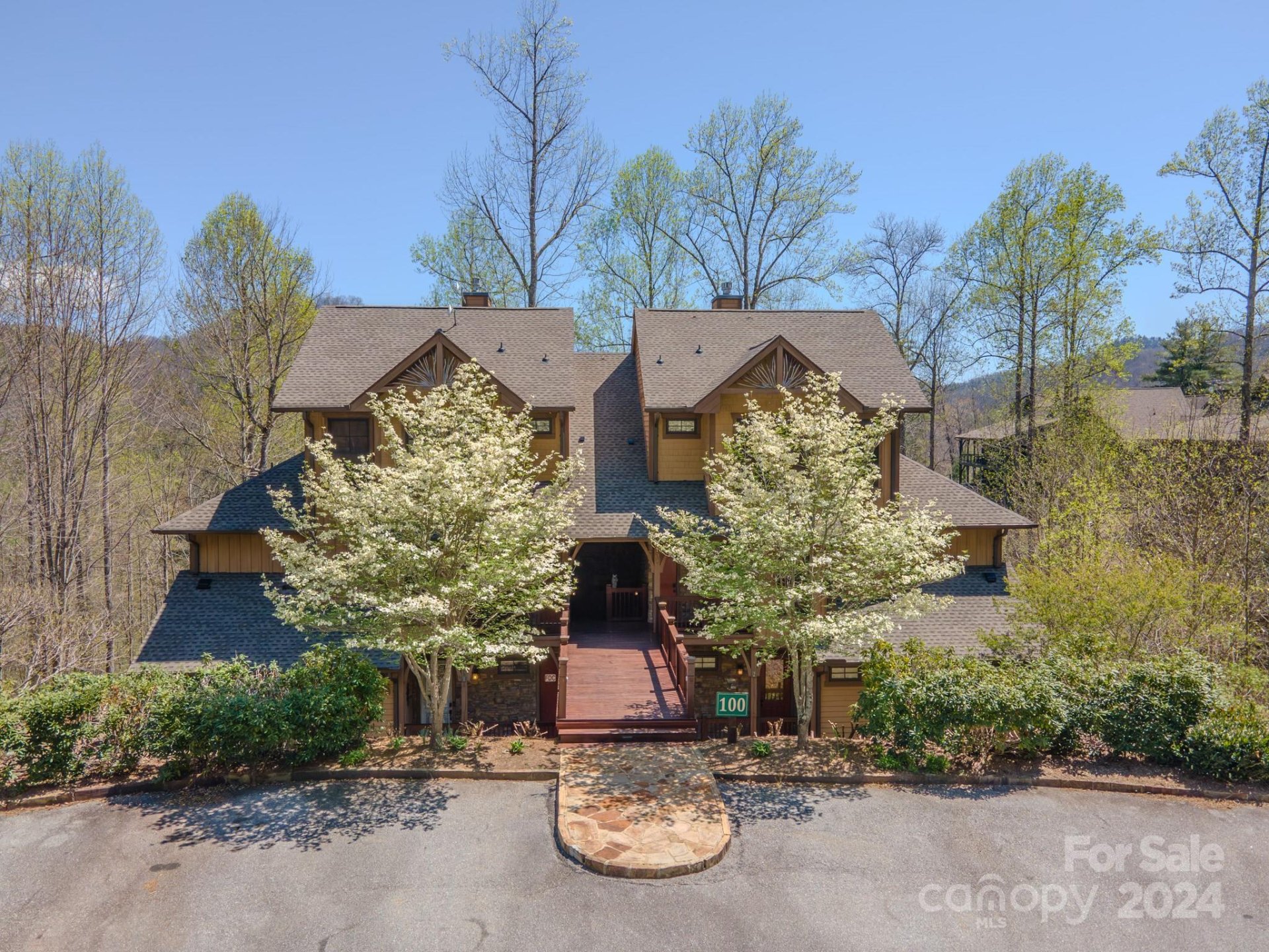 Property image 1 at 100 Saddle Notch Lane, Tuckasegee, NC 28783