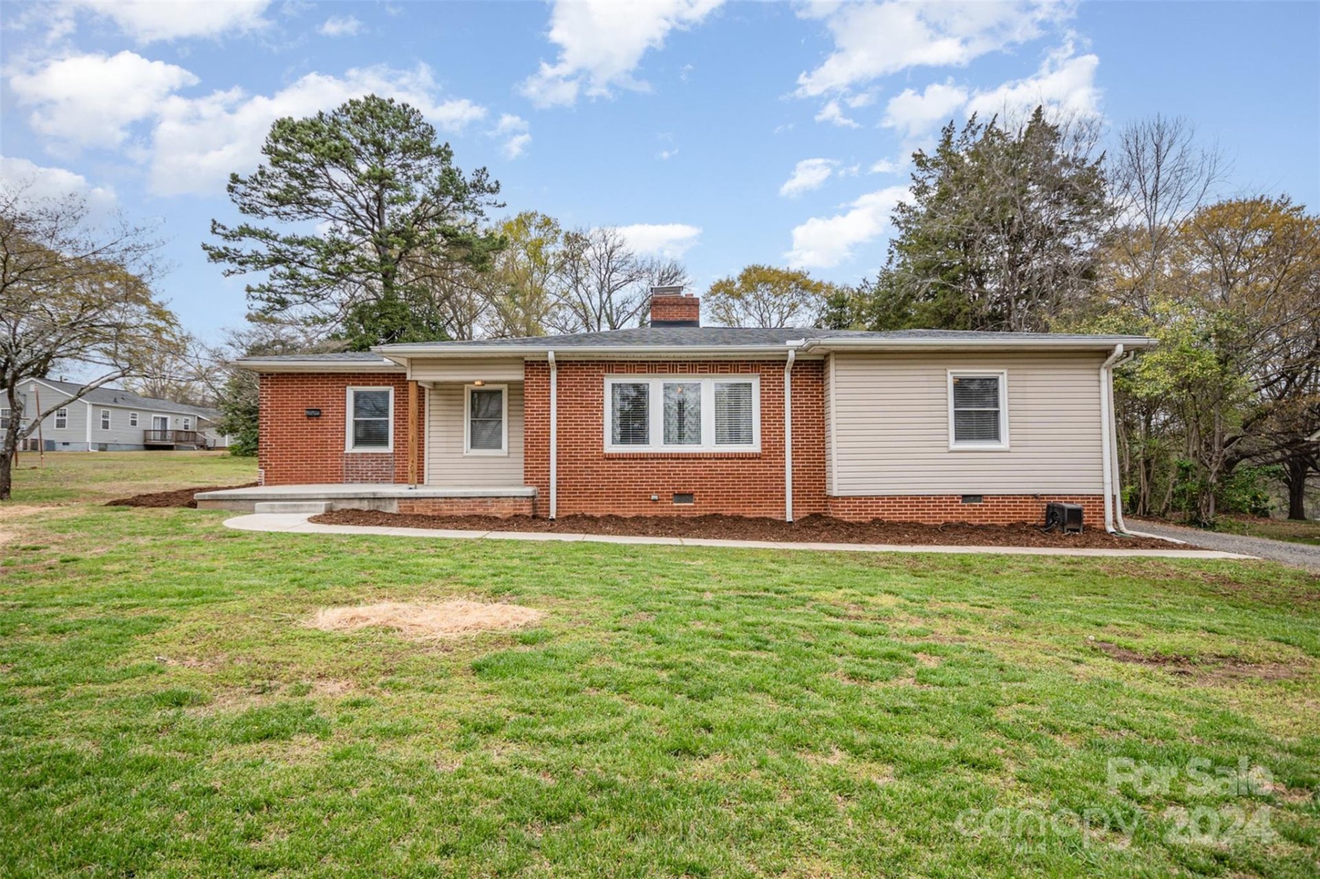 Property image 1 at 1001 Tennessee Street, Kannapolis, NC 28083