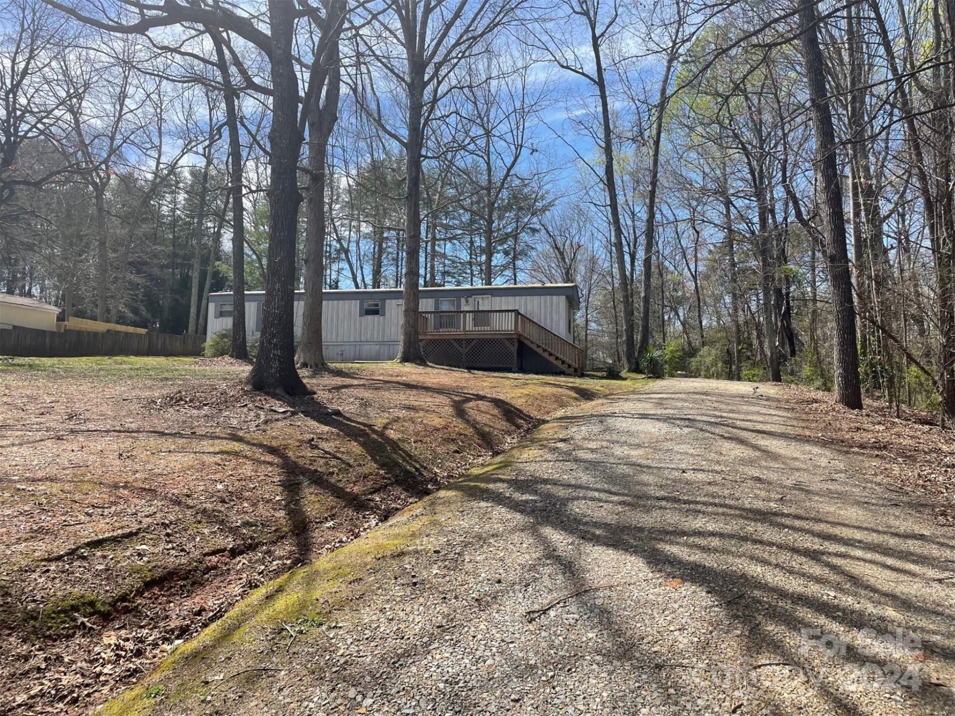 Property image 1 at 7275 Executive Circle, Denver, NC 28037