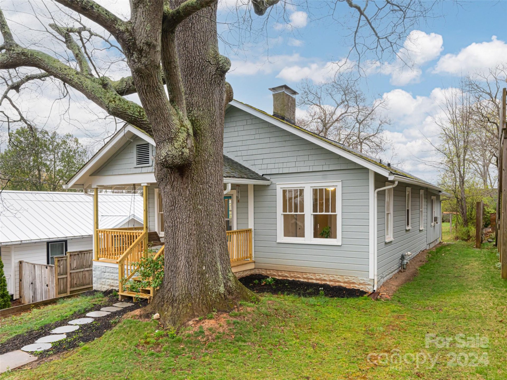Property image 4 at 49 Pennsylvania Avenue, Asheville, NC 28806