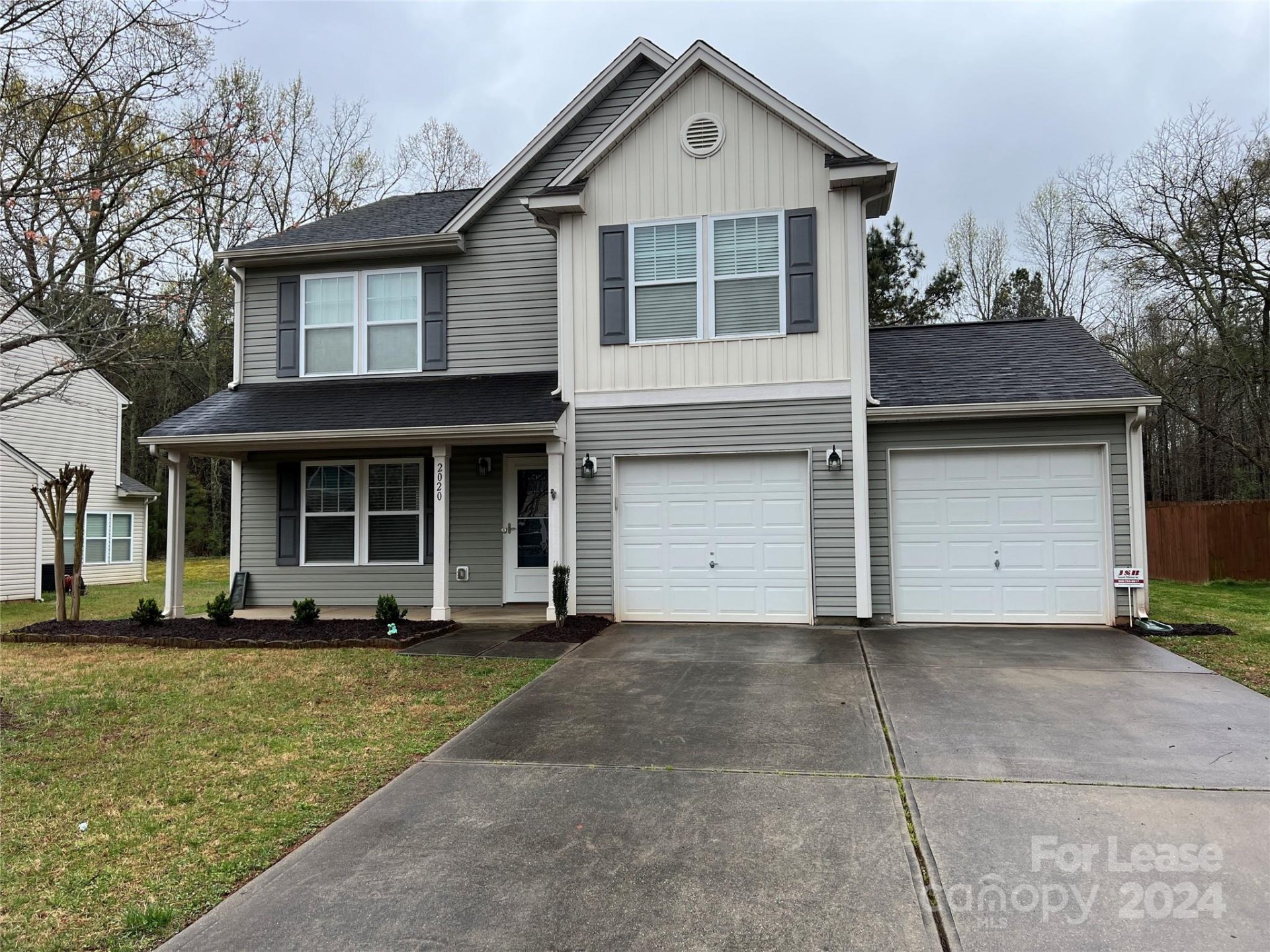 Property image 1 at 2020 Lake Vista Drive, Mount Holly, NC 28120