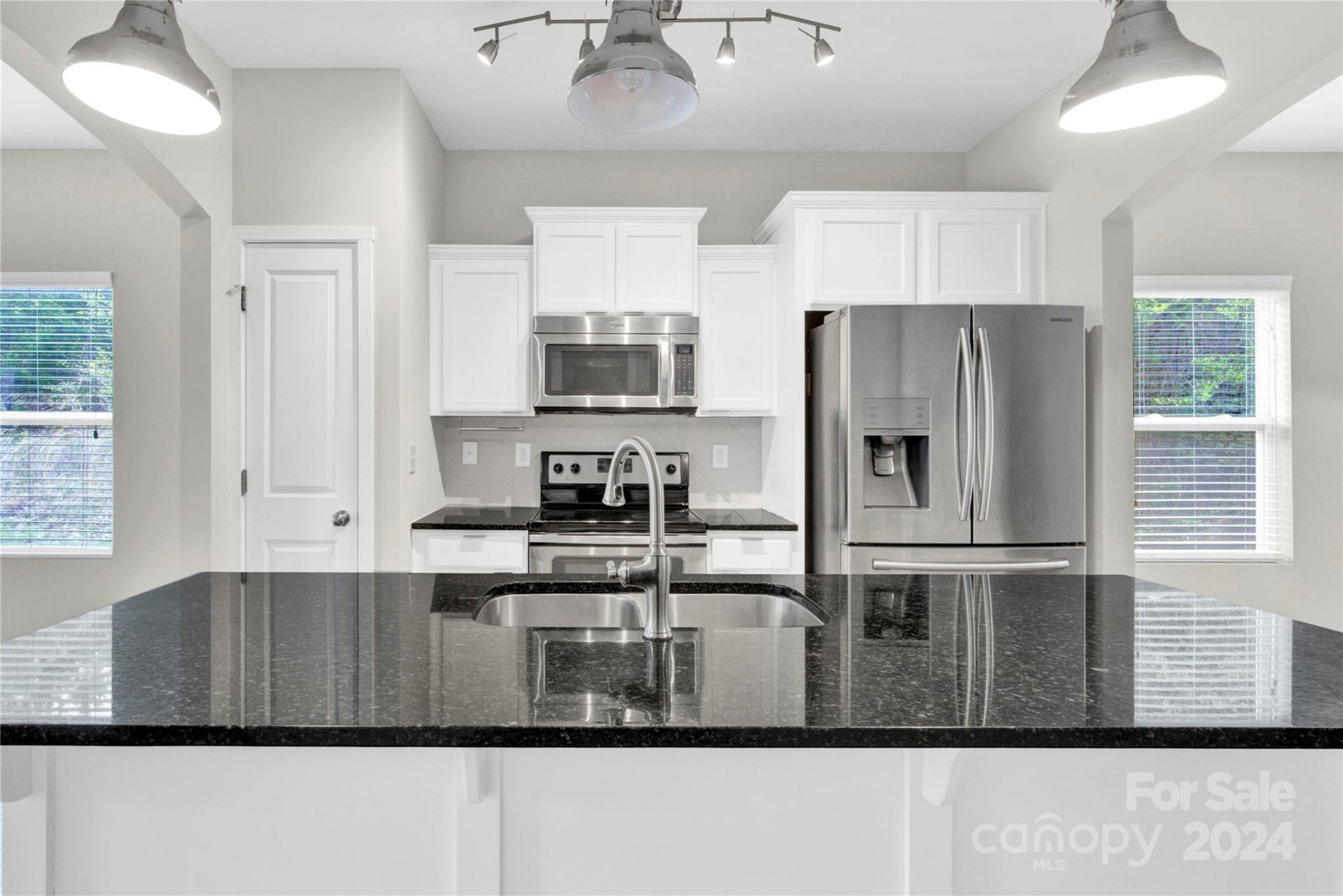 Property image 5 at 528 Alderman Lane, Fort Mill, SC 29715