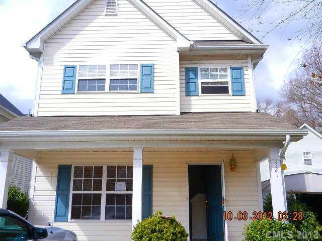Property image 1 at 521 Underhill Lane, Mooresville, NC 28115