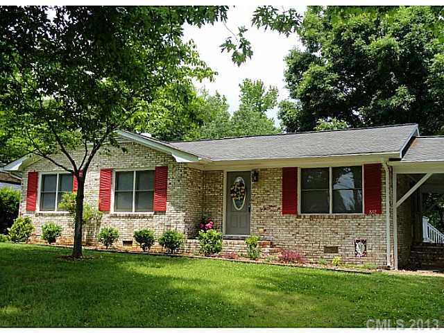 Property image 1 at 842 Brookwood Drive, Mooresville, NC 28115