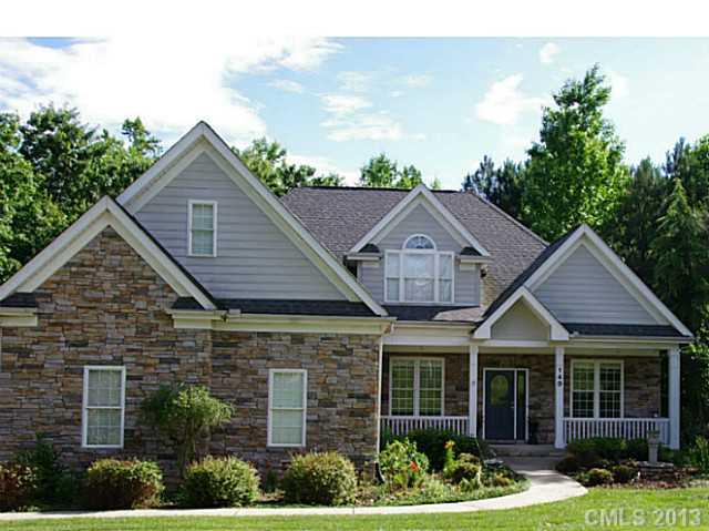 Property image 1 at 140 Wildwood Cove Drive, Mooresville, NC 28117