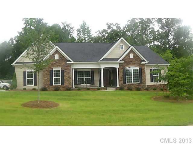 Property image 1 at 5061 Abbington Way, Belmont, NC 28012