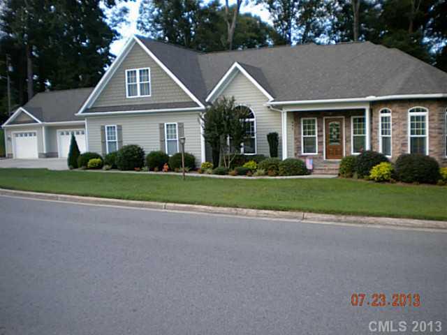 Property image 1 at 642 Peace Haven Road, Kannapolis, NC 28083