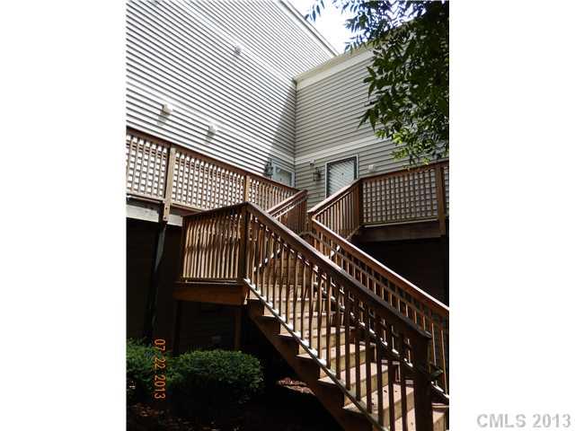 Property image 1 at 1625 Merry Oaks Road, Charlotte, NC 28205