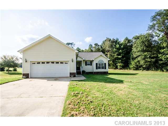 Property image 1 at 976 Creekside Drive, Lincolnton, NC 28092