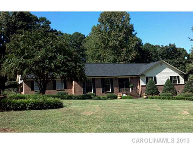 5815 Clubhouse Court