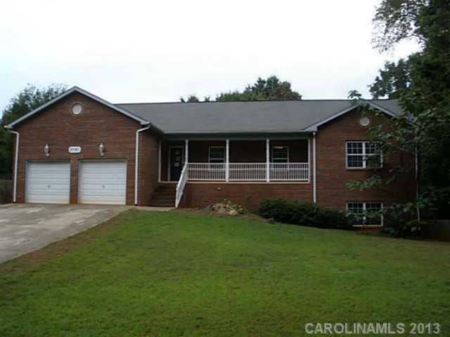 Property image 1 at 2791 Ne 5th Avenue, Hickory, NC 28601