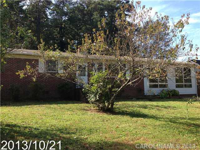 Property image 1 at 5904 Olinda Street, Charlotte, NC 28215
