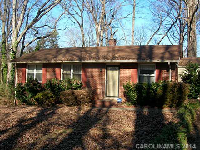 Property image 1 at 620 Wilbrown Circle, Charlotte, NC 28217