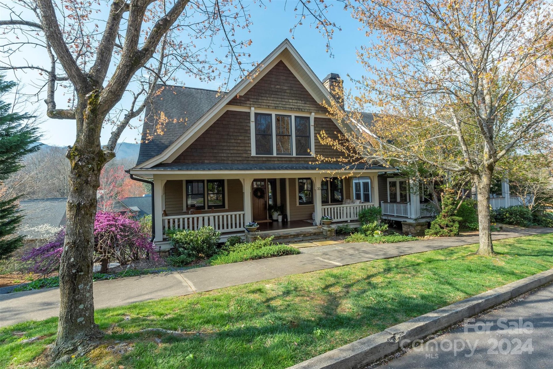 Property image 1 at 33 Wordsworth Road, Black Mountain, NC 28711