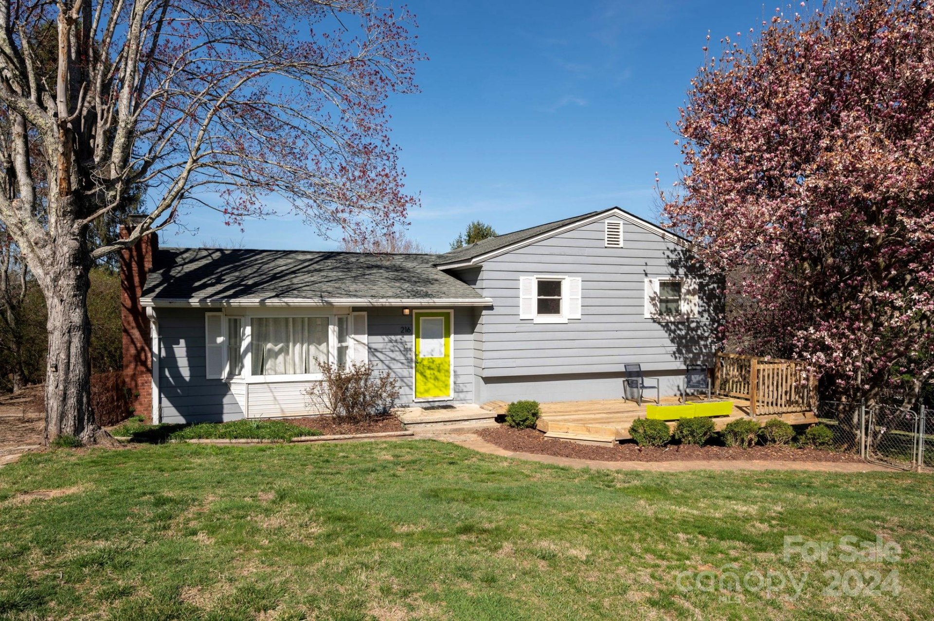 Property image 1 at 216 Stradley Mountain Road, Asheville, NC 28806