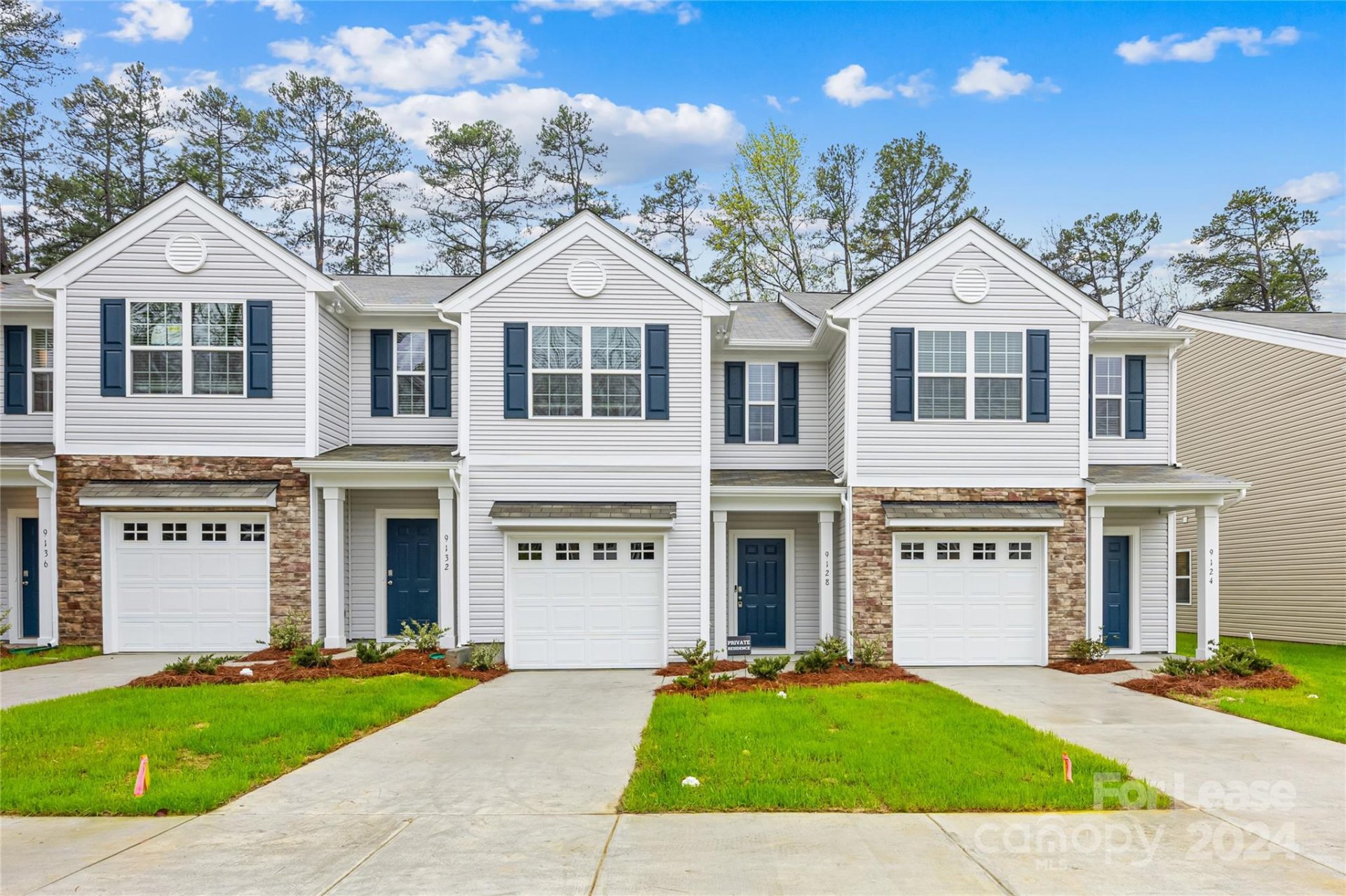 Property image 1 at 9128 Lowfalls Lane, Charlotte, NC 28216