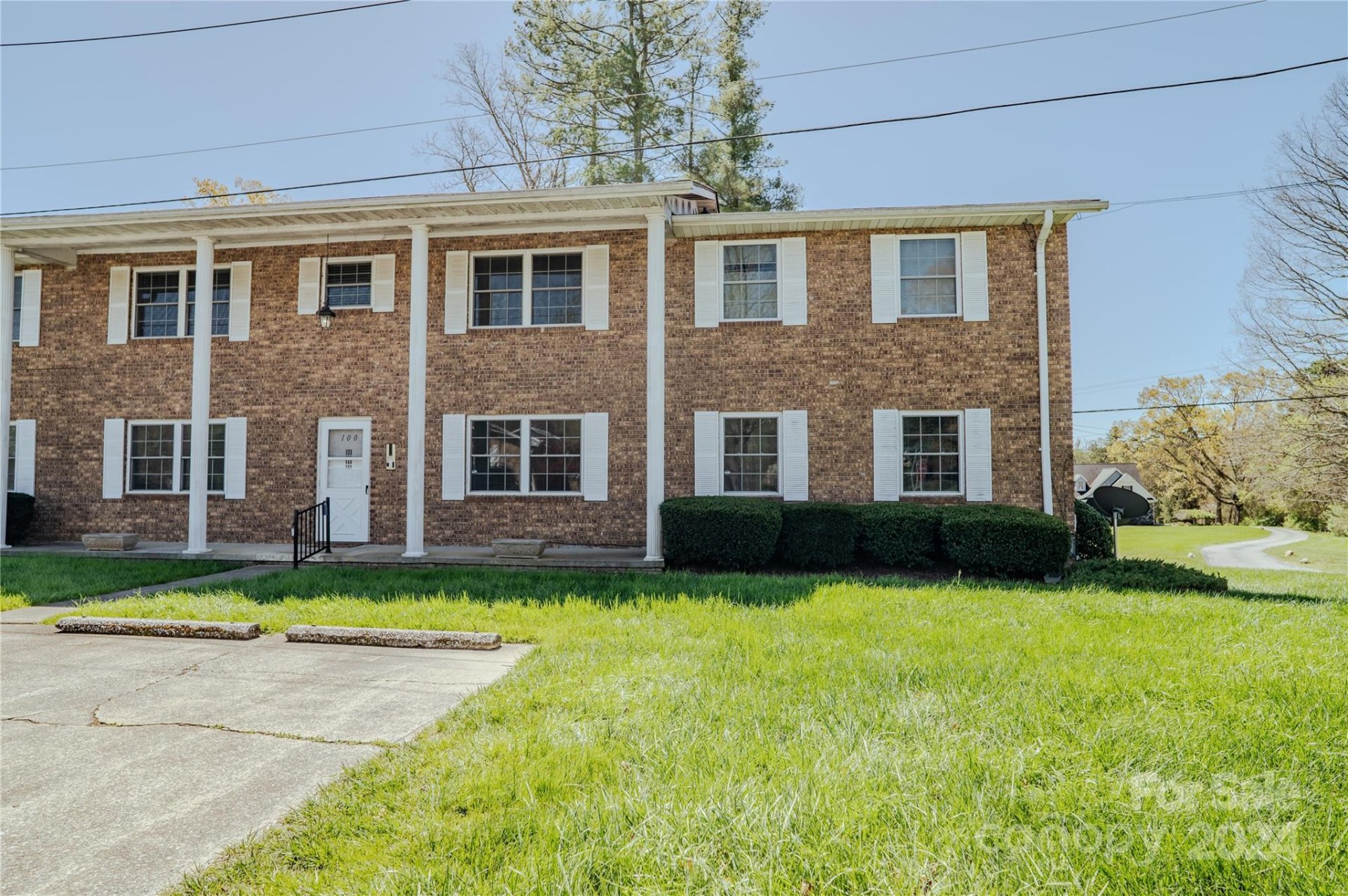 Property image 1 at 100 Falling Waters Road, Hendersonville, NC 28792