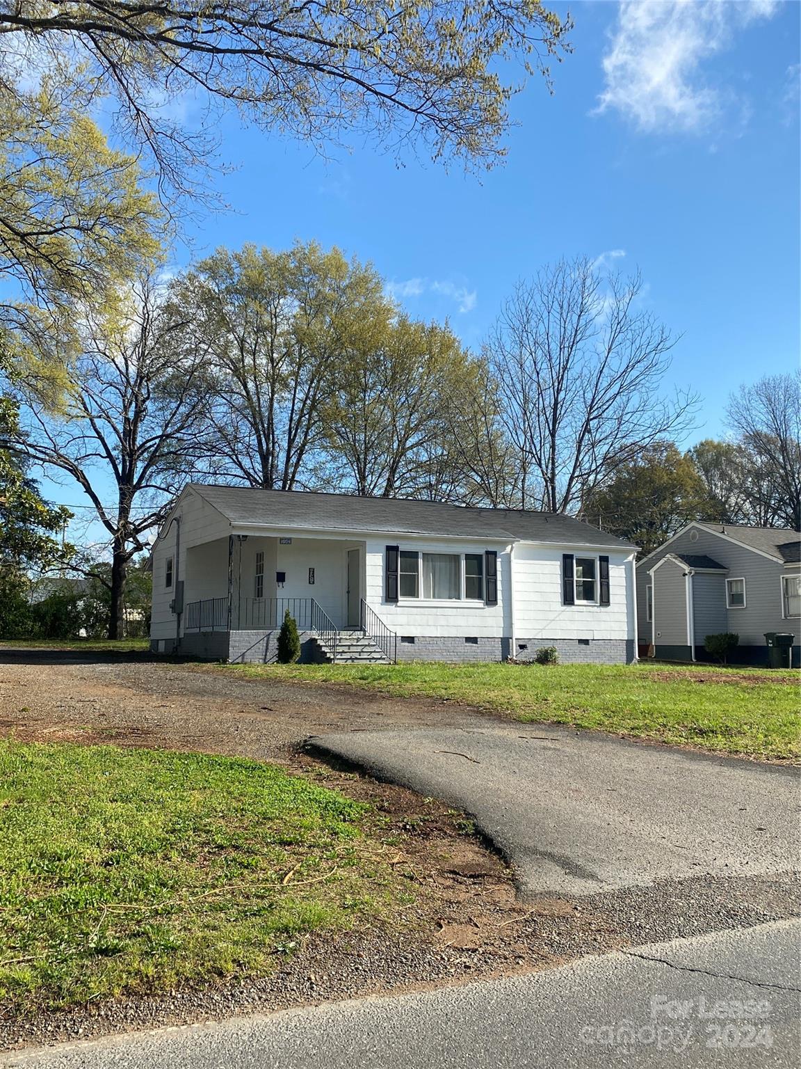 Property image 1 at 1054 Finley Road, Rock Hill, SC 29730