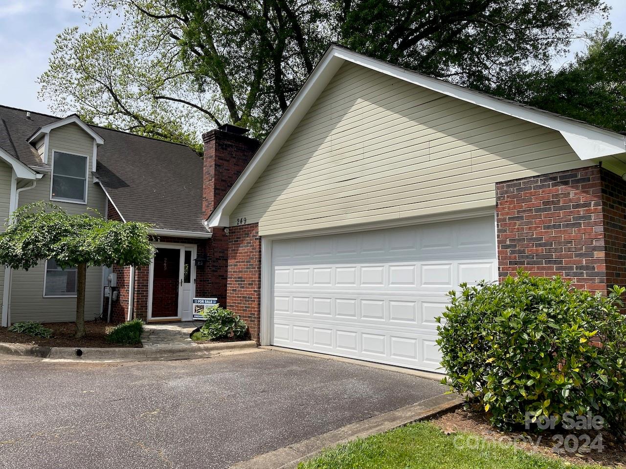 Property image 1 at 249 5th Avenue, Hickory, NC 28601