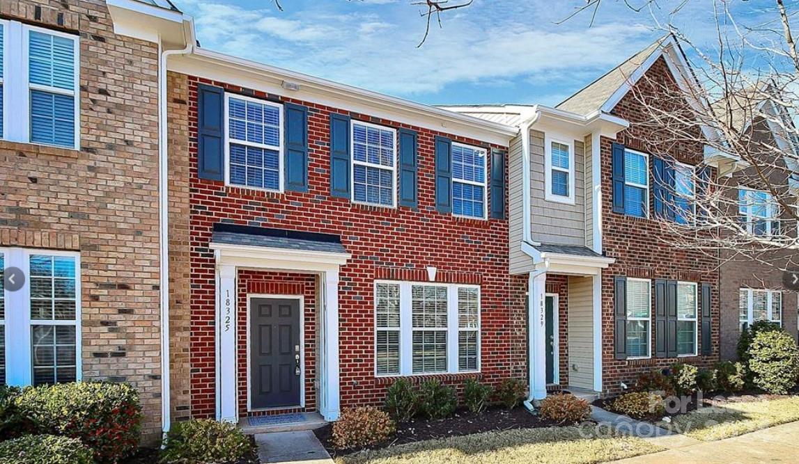 Property image 1 at 18325 The Commons Boulevard, Cornelius, NC 28031