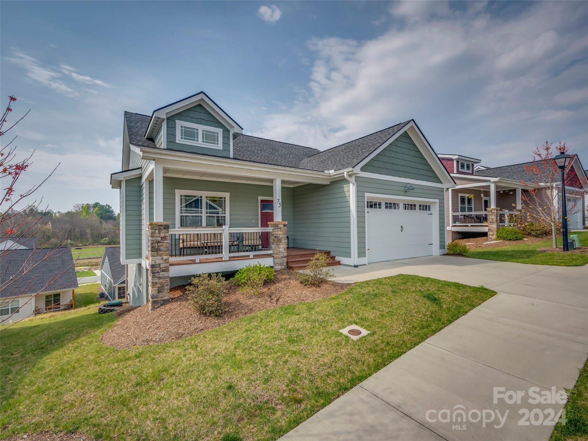 Property image 1 at 75 Leyland Circle, Hendersonville, NC 28792