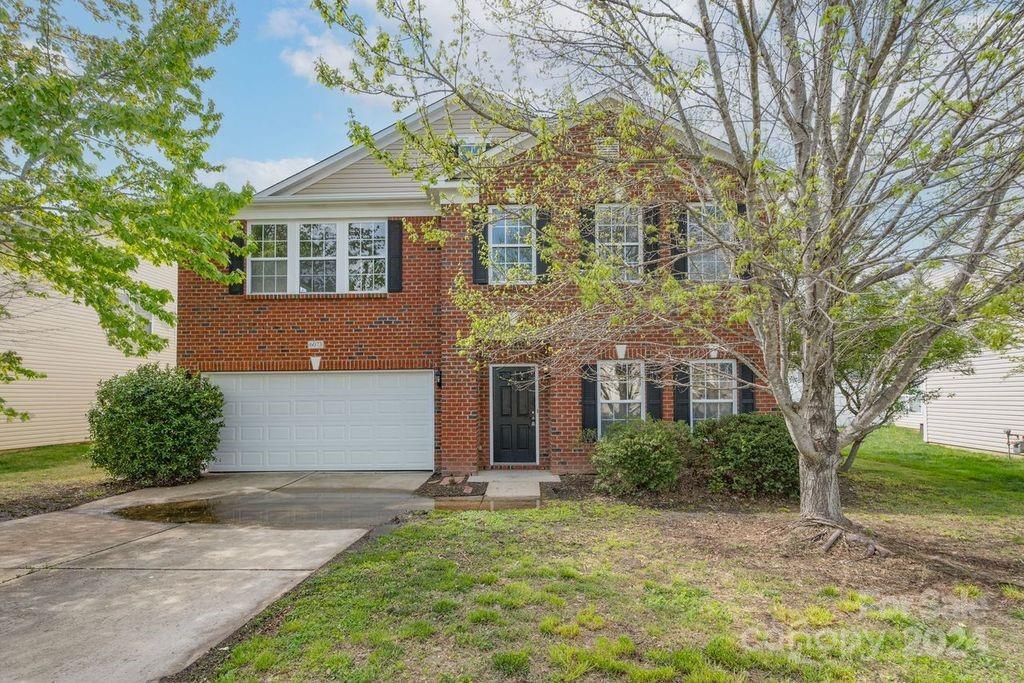 Property image 1 at 6073 Shamrock Green Drive, Clover, SC 29710