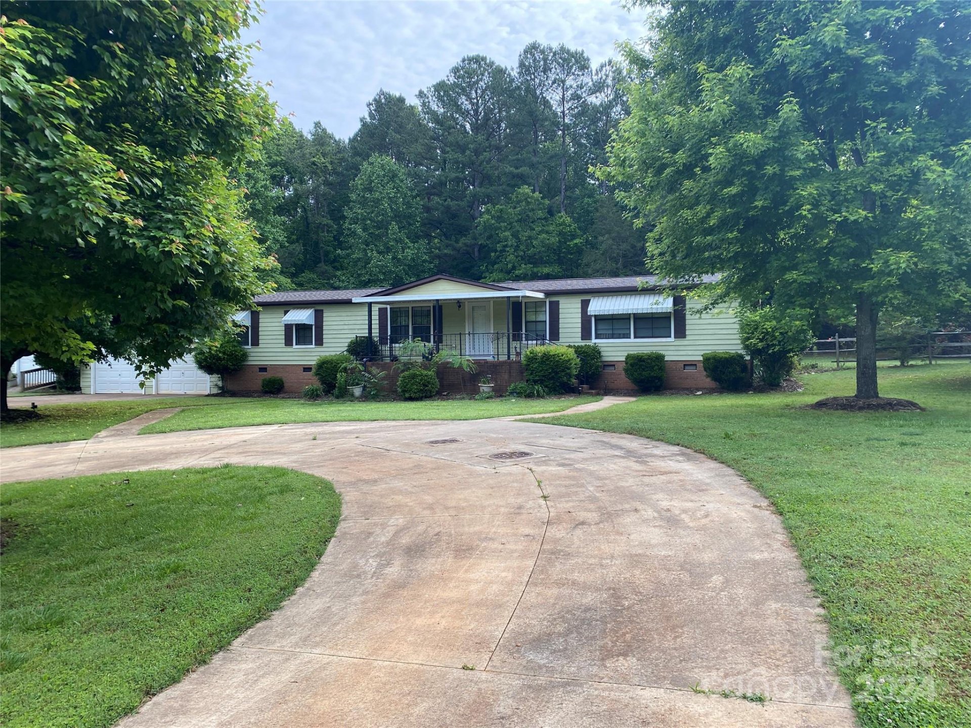 Property image 1 at 406 Deerchase Circle, Statesville, NC 28625