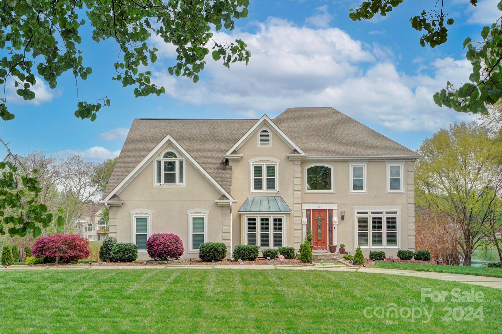 Property image 1 at 608 Wednesbury Boulevard, Charlotte, NC 28262