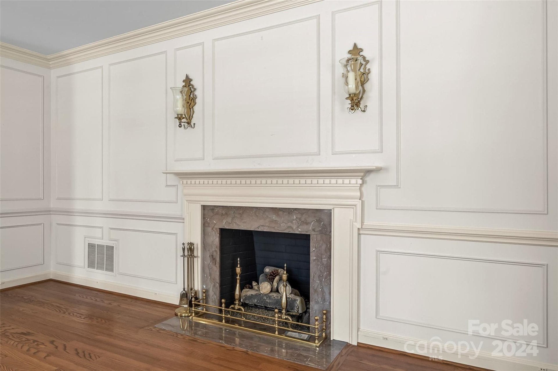 Property image 4 at 100 Kinwood Street, Morganton, NC 28655