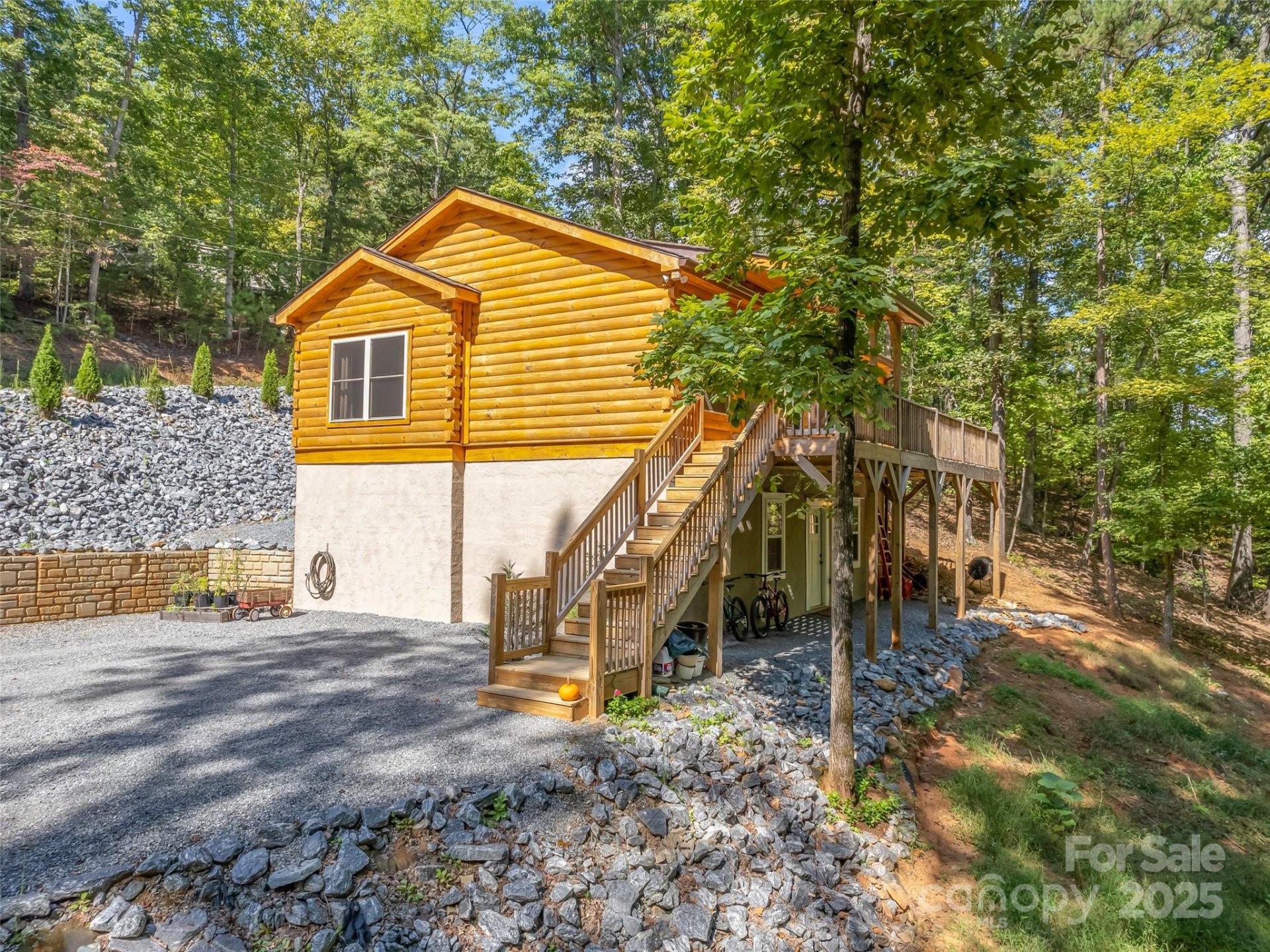 Property image 3 at 344 Wolf Trail, Lake Lure, NC 28746