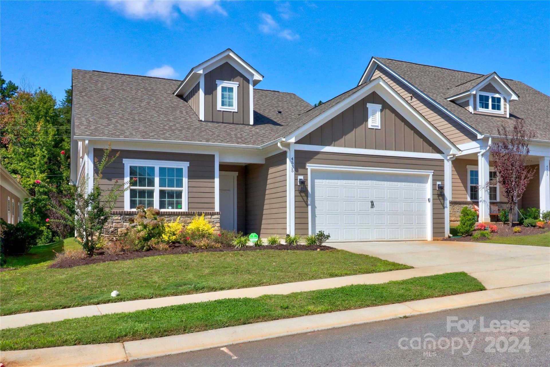 Property image 1 at 4535 Stellata Loop, Sherrills Ford, NC 28673