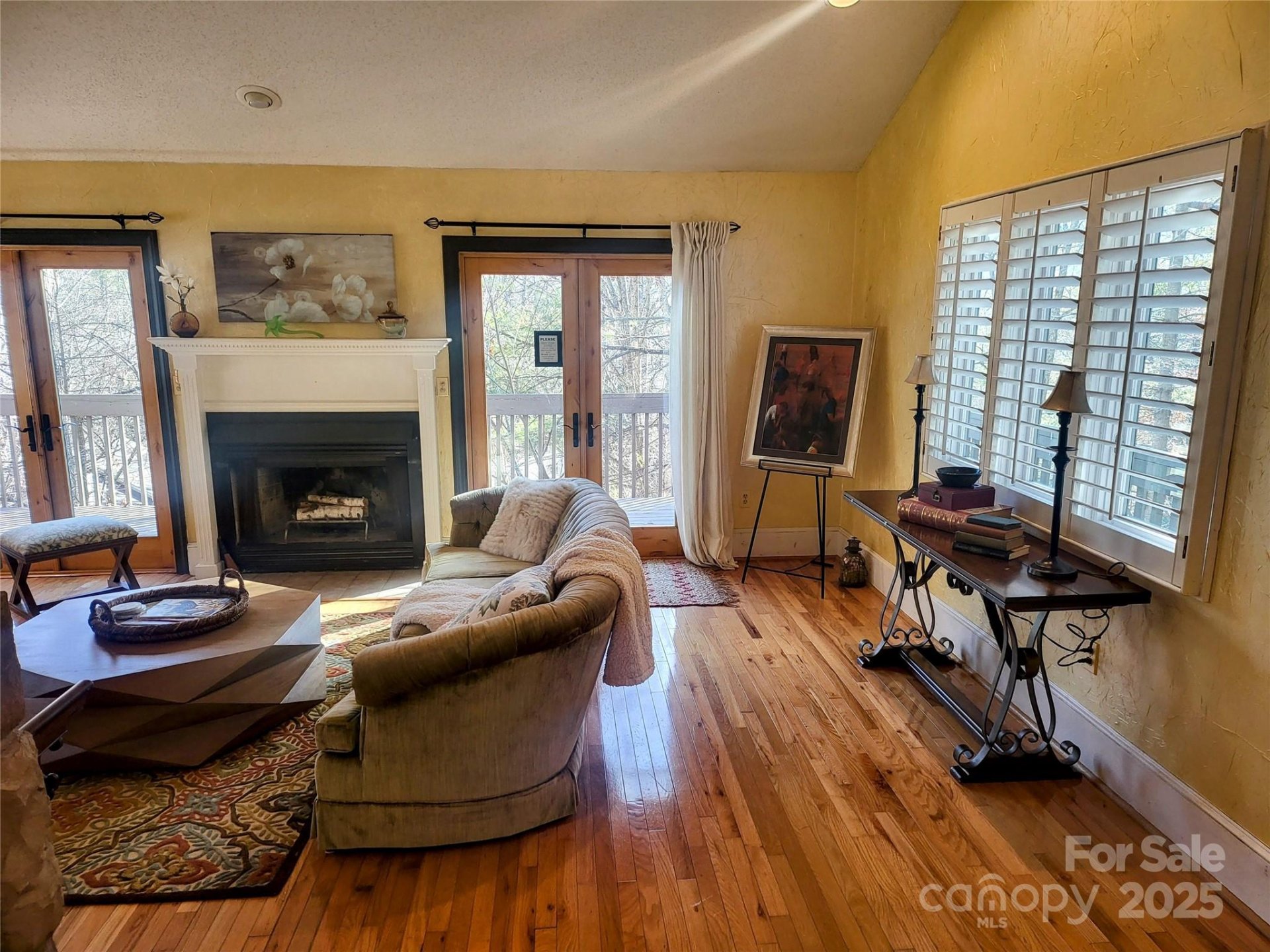 Property image 2 at 31 Cedarwood Lane, Asheville, NC 28803