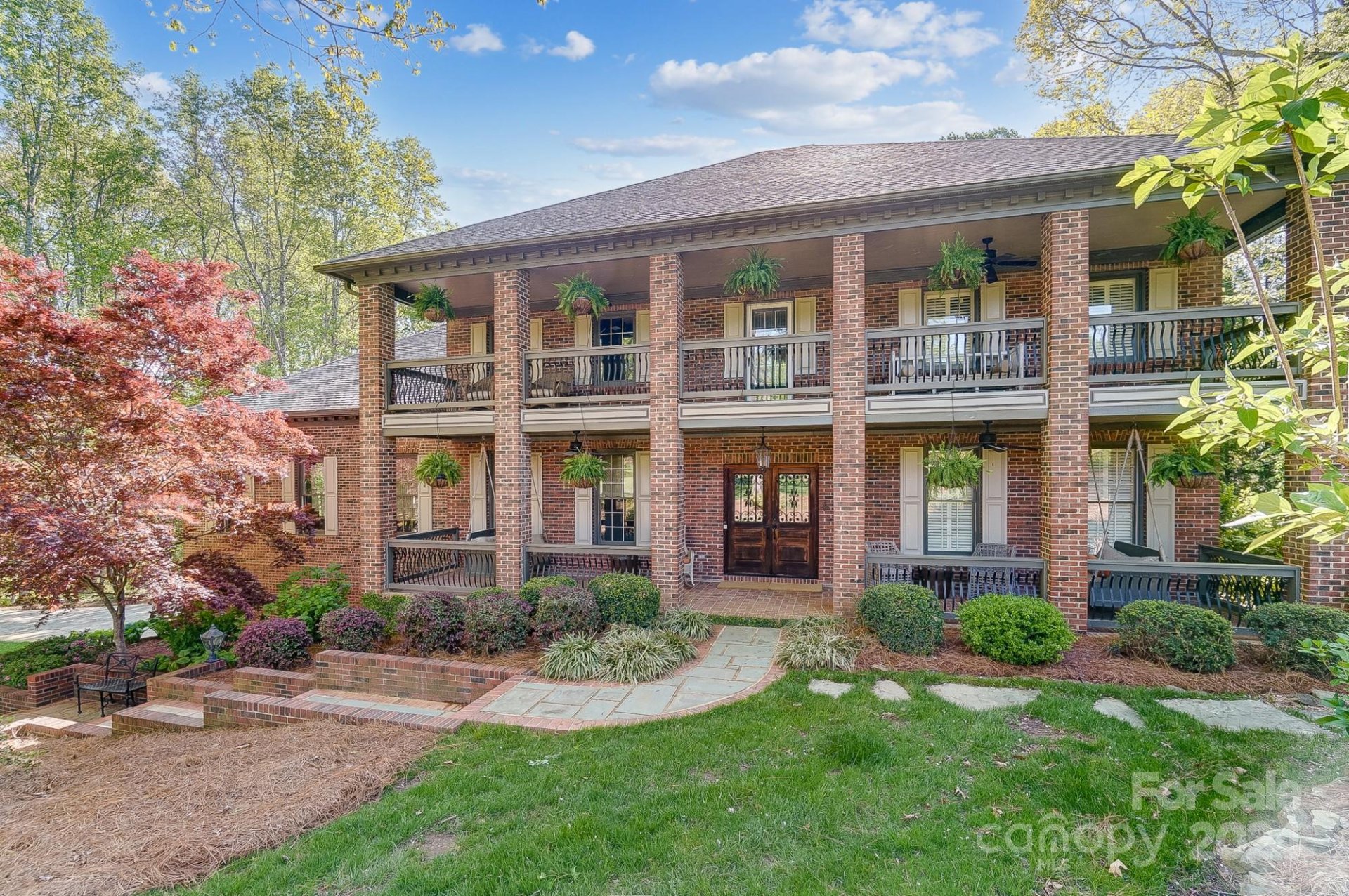 1200 Willow Oaks Trail