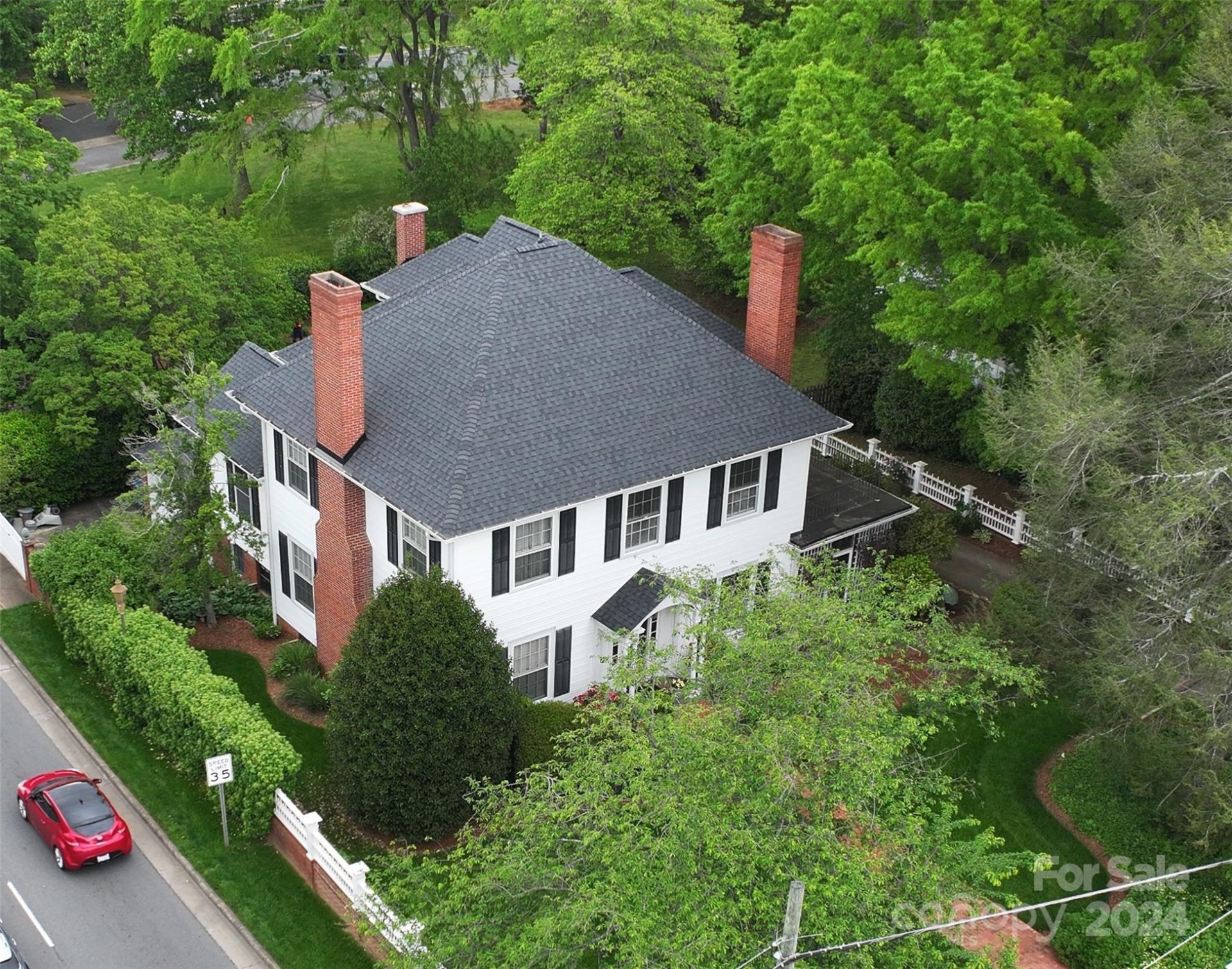Property image 3 at 207 5th Avenue, Hickory, NC 28601