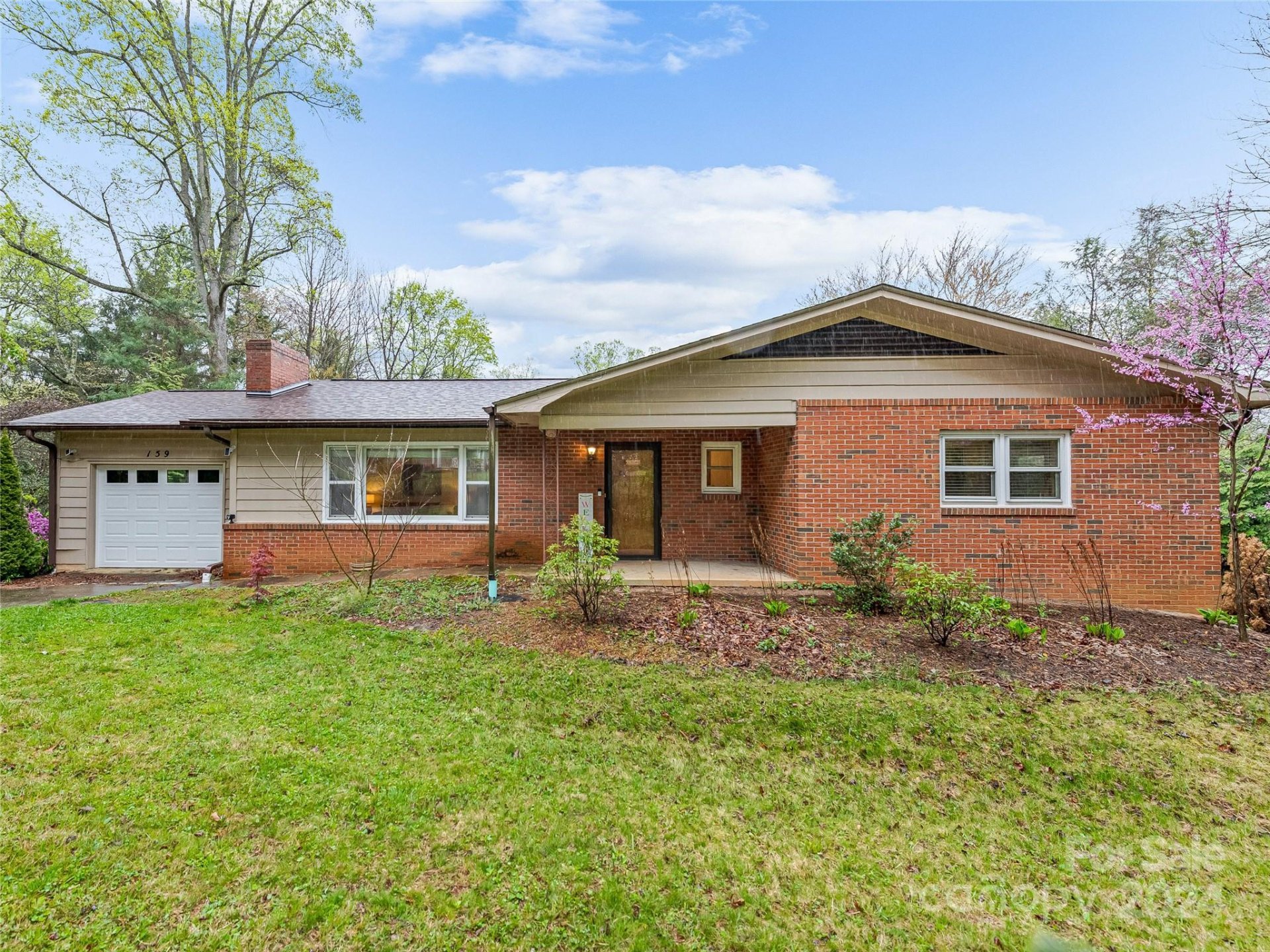 Property image 1 at 159 Governors View Road, Asheville, NC 28805