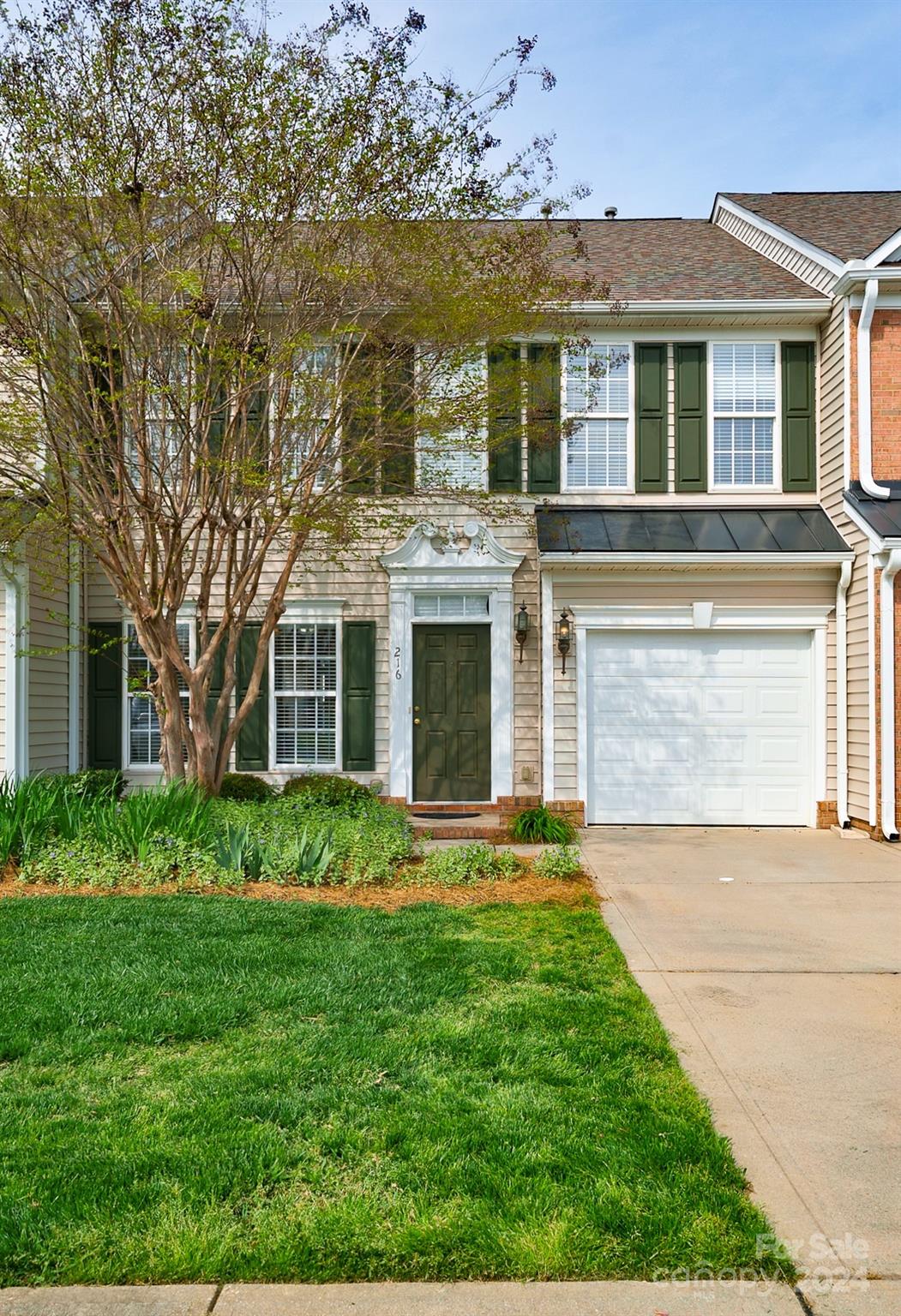 Property image 1 at 216 Gold Leaf Circle, Clover, SC 29710
