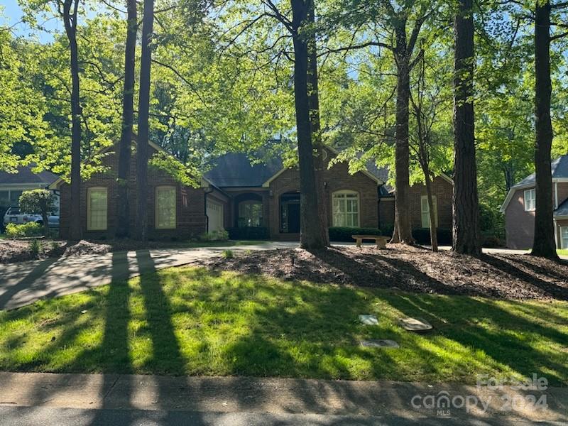Property image 1 at 709 Hanna Woods Drive, Cramerton, NC 28032