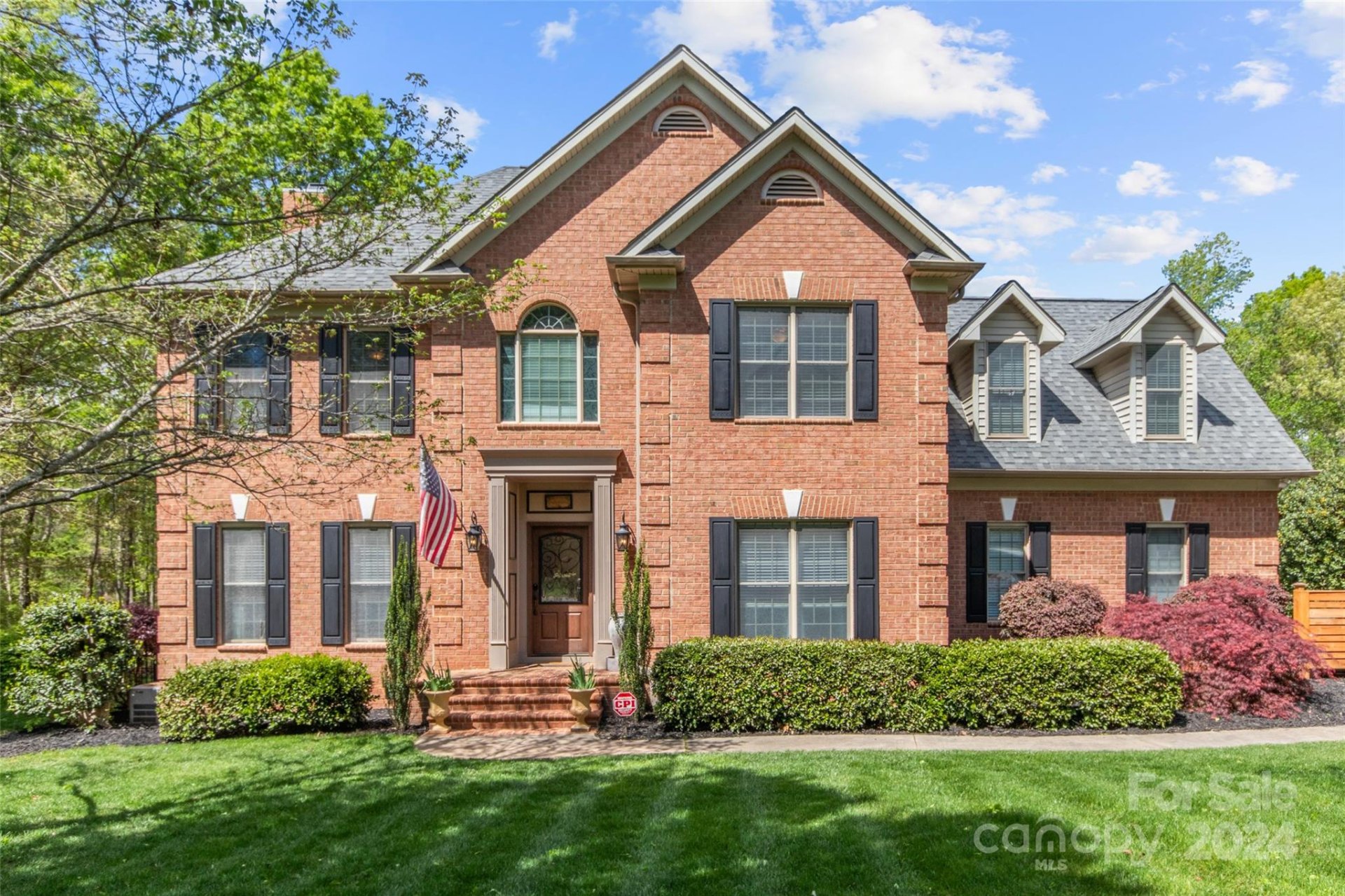 412 White Chappel Court