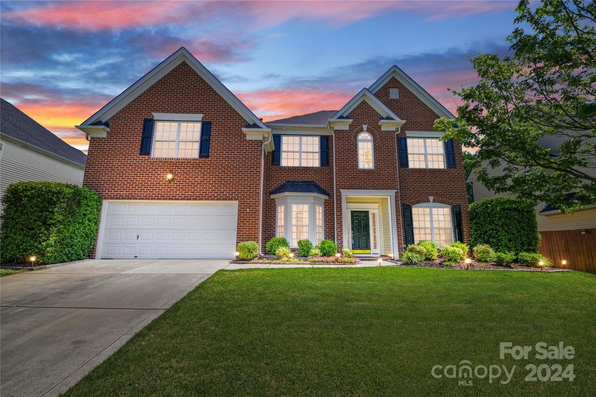 Property image 1 at 11034 Huntington Meadow Lane, Charlotte, NC 28273