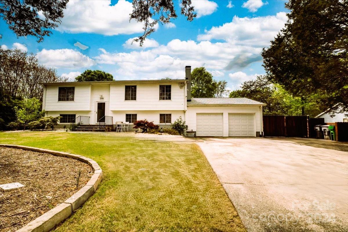 Property image 1 at 2316 Merimac Drive, Charlotte, NC 28273