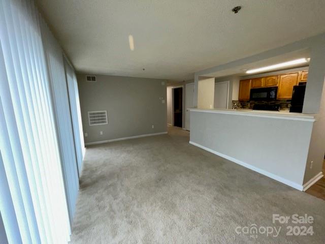 Property image 1 at 1649 Arlyn Circle, Charlotte, NC 28213