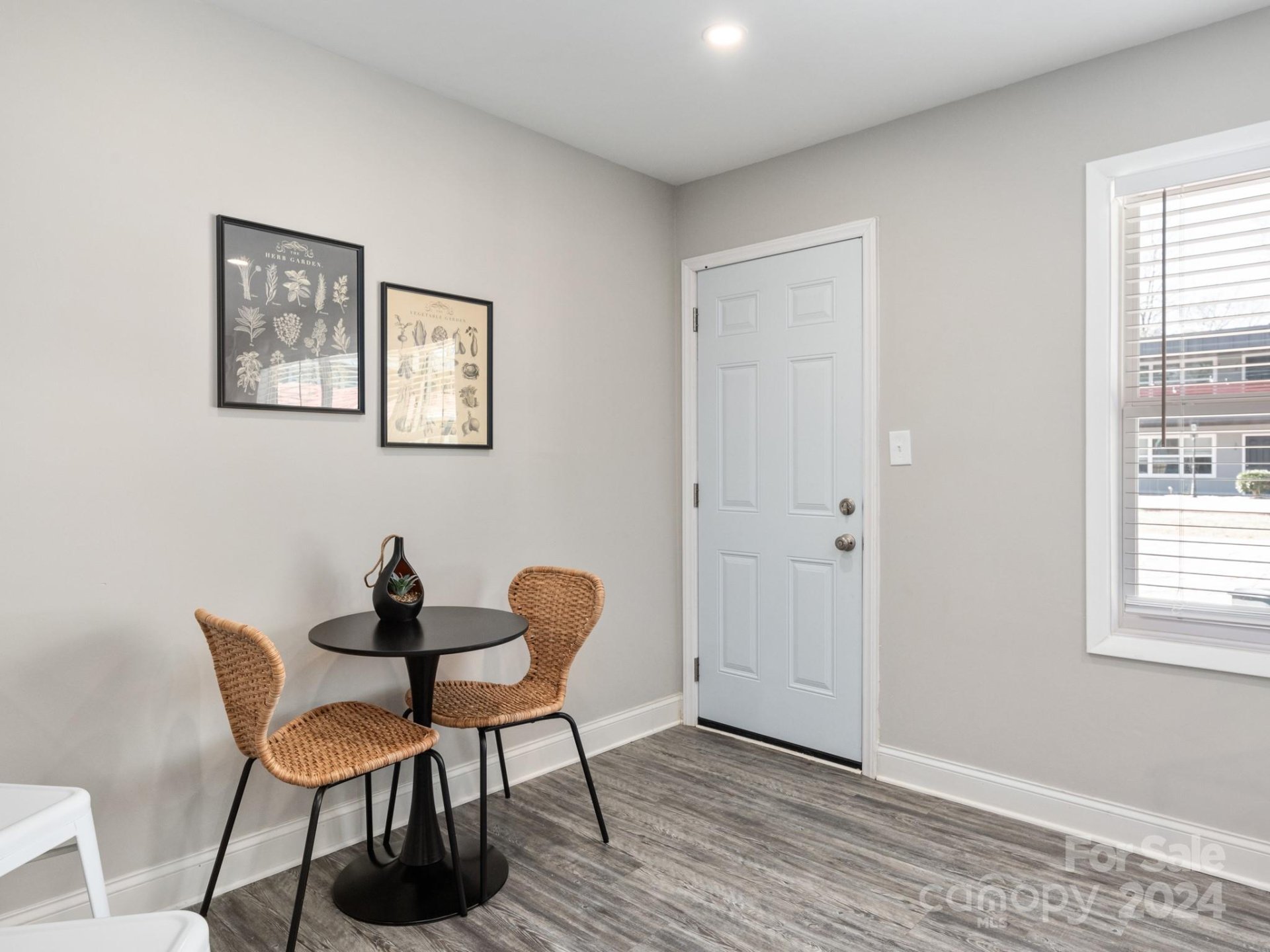 Property image 4 at 2000 Patio Court, Charlotte, NC 28205