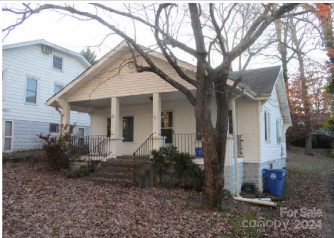 Property image 1 at 21 Oteen Park Place, Asheville, NC 28805