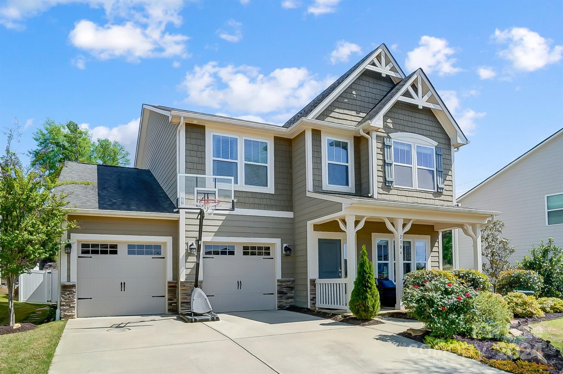 2306 Glenway Trail Court