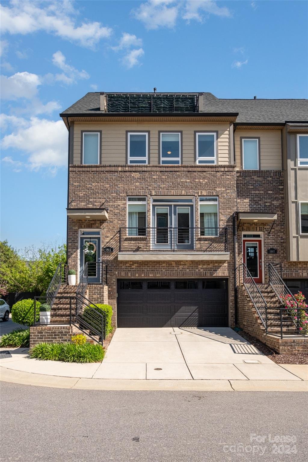 1903 Seegars Place