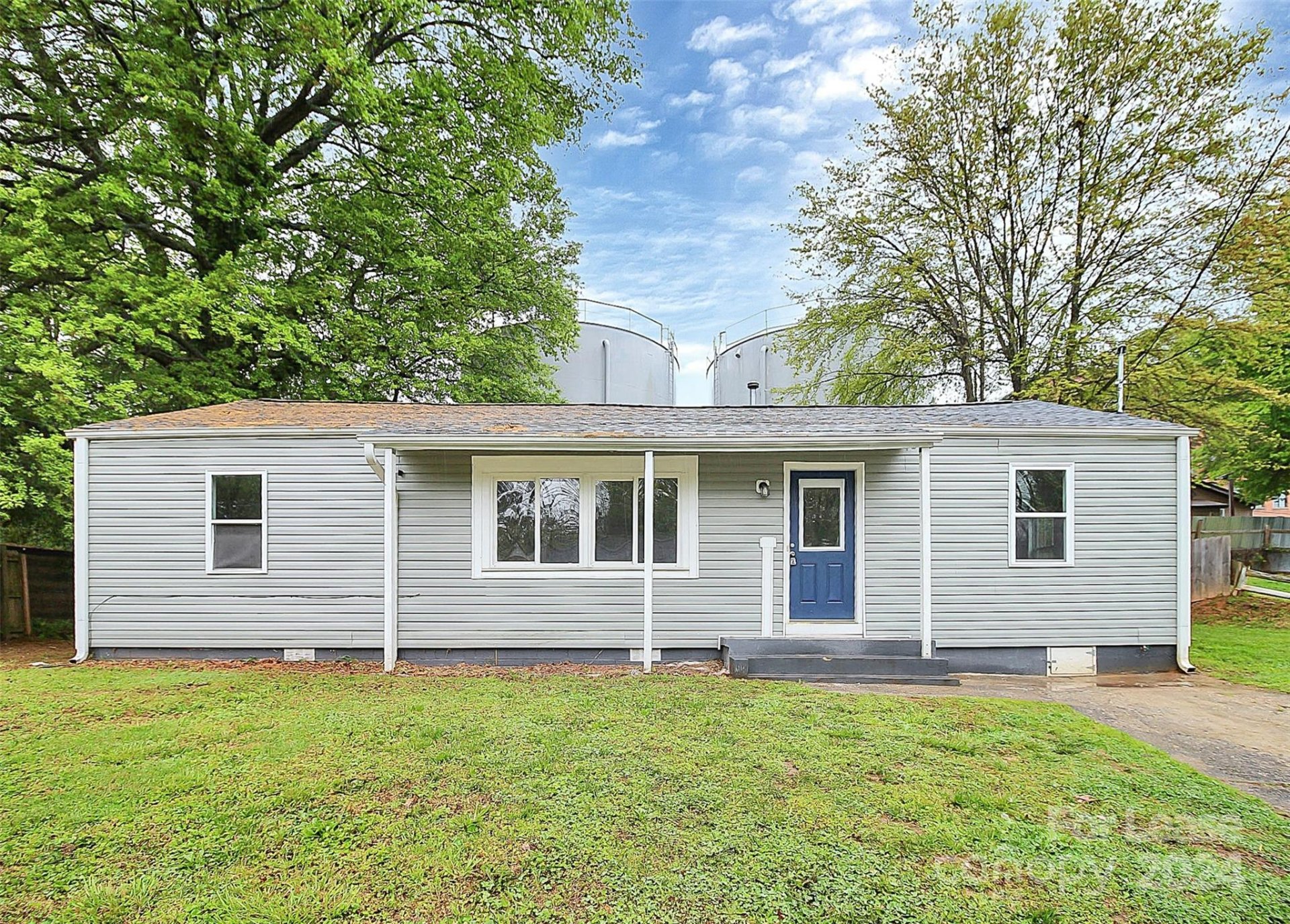 Property image 1 at 315 S Ransom Street, Gastonia, NC 28052