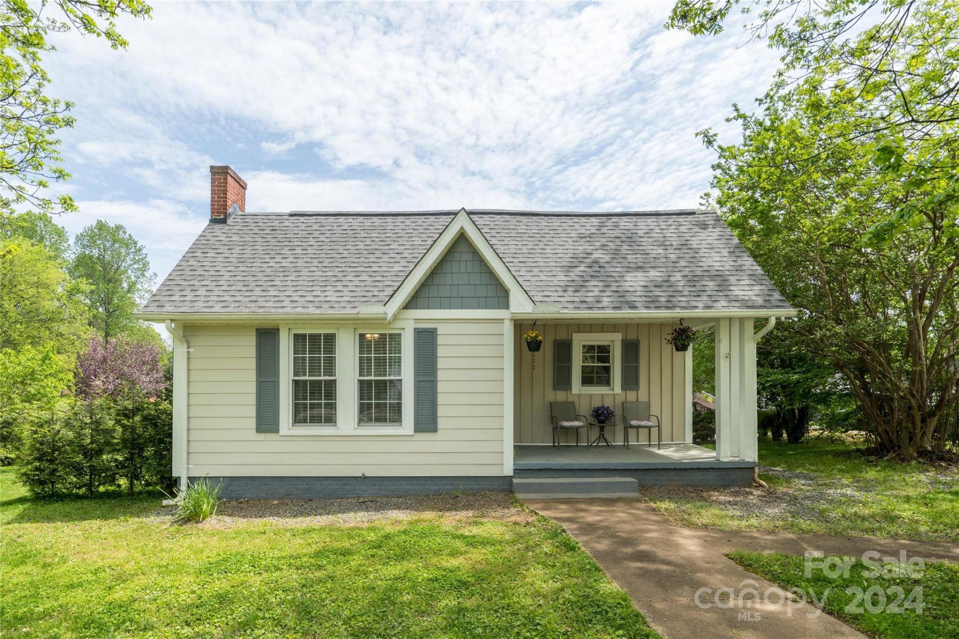 Property image 1 at 2111 Ridge Avenue, Kannapolis, NC 28083