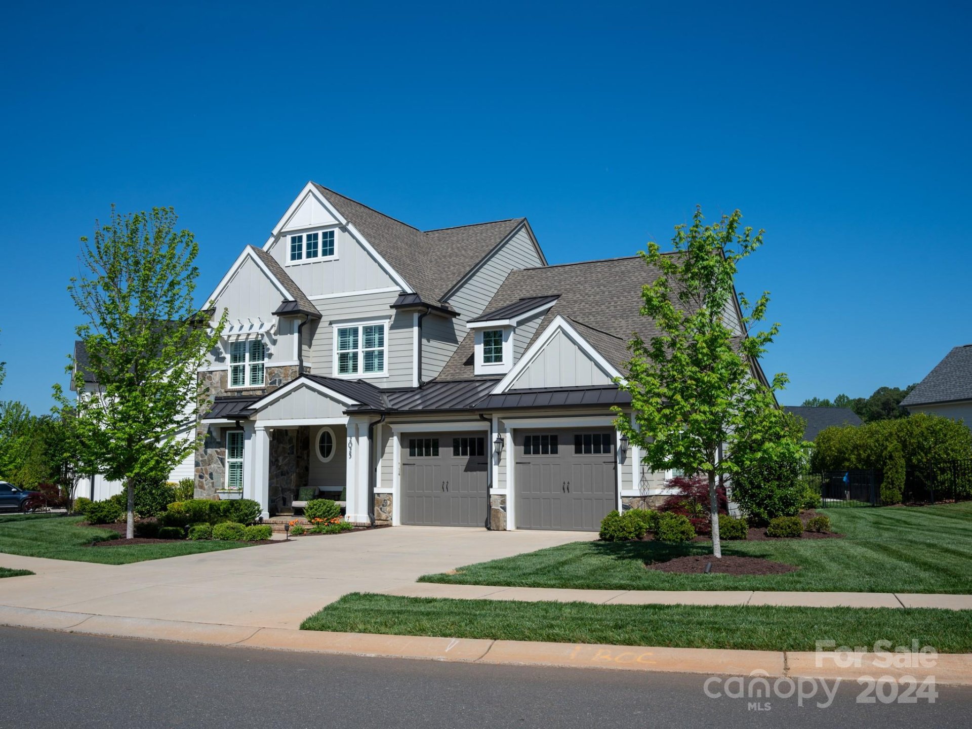 Property image 1 at 2025 Thatcher Way, Fort Mill, SC 29715