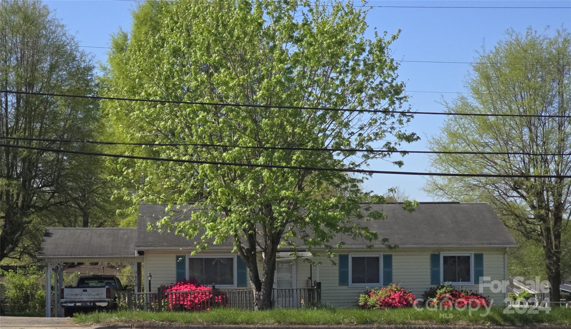 Property image 1 at 824 Laurel Street, Lincolnton, NC 28092